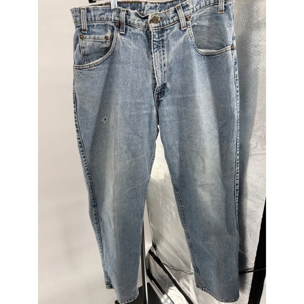 Vintage Levis 550 Orange Tab Relaxed Fit Tapered Leg Light Wash Jeans 34 Waist
